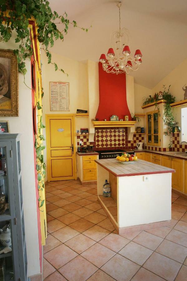 Villa Mimosa Favone Eksteriør bilde